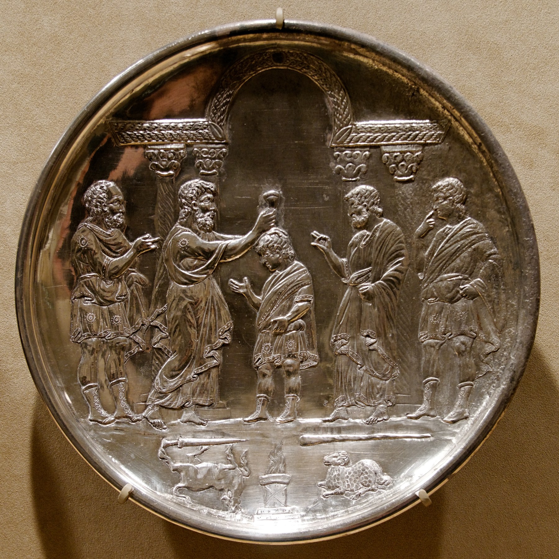 Plaque d’argent byzantine représentant Samuel oignant David.